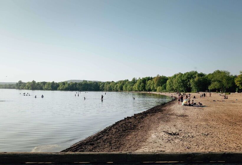 هتل Knights Inn North Bay