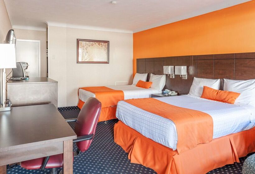 هتل Knights Inn North Bay