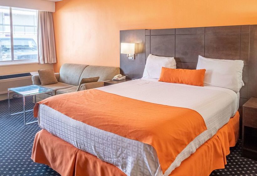 هتل Knights Inn North Bay