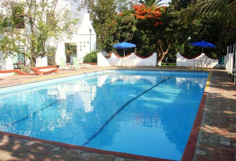 فندق Los Olivos Spa