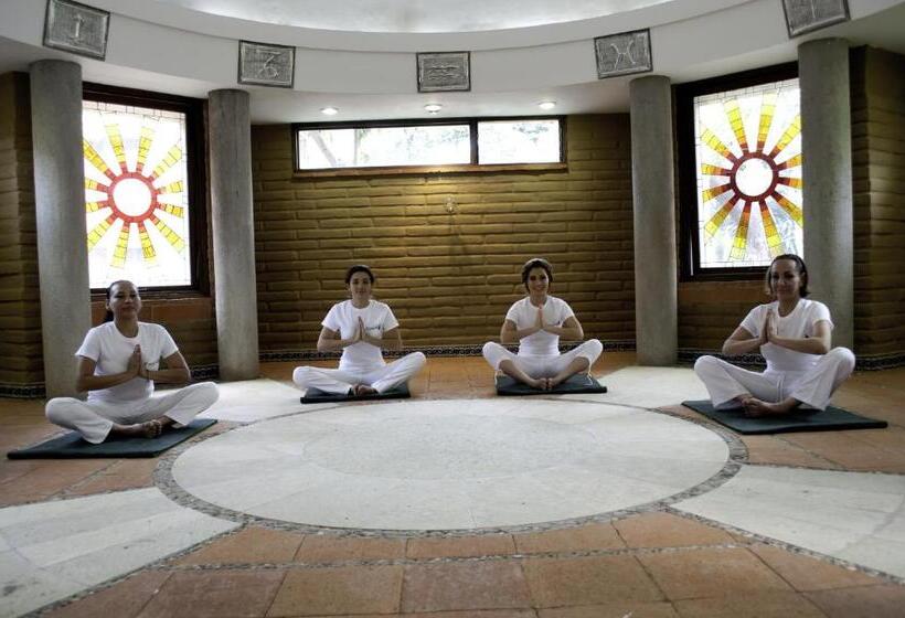 فندق Los Olivos Spa