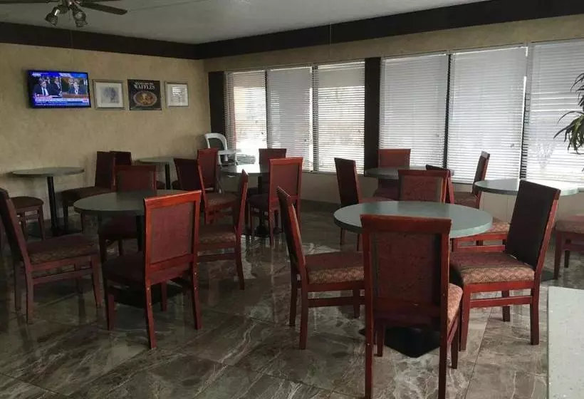 酒店 Mississauga Inn & Suites