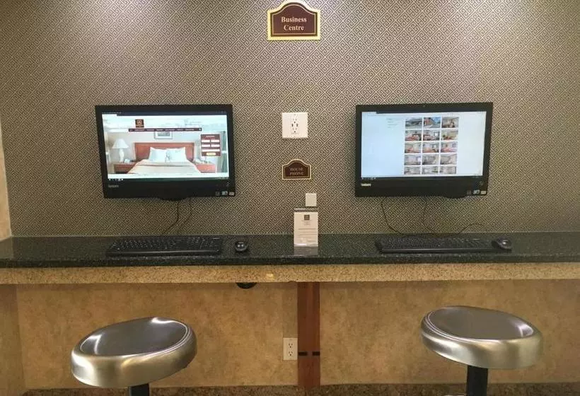 酒店 Mississauga Inn & Suites