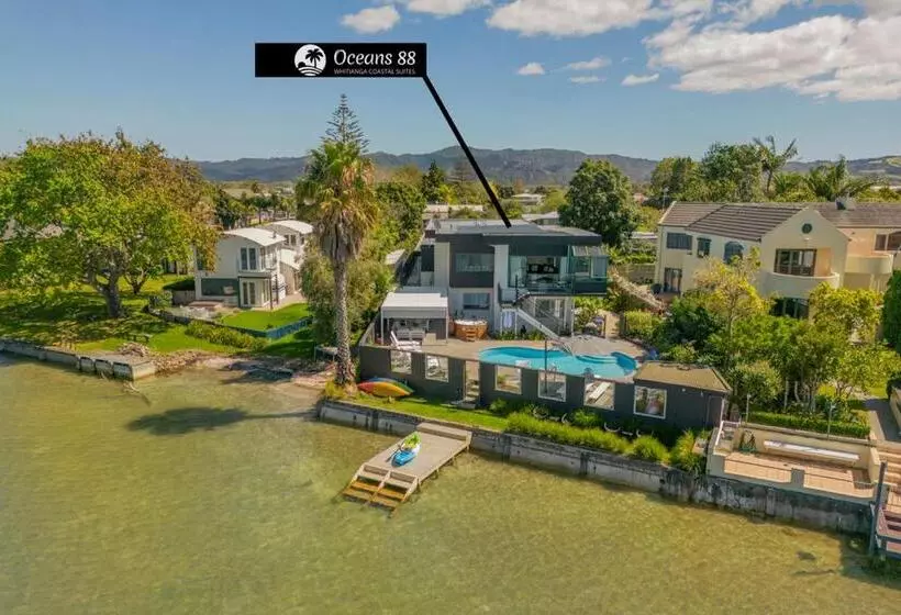 호텔 Oceans 88 Whitianga Coastal Suites