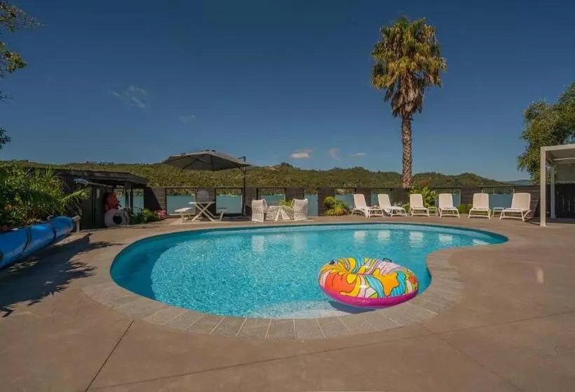 호텔 Oceans 88 Whitianga Coastal Suites