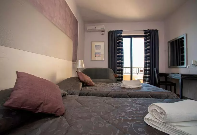 هتل Sliema Marina