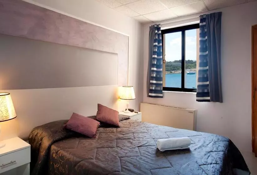 هتل Sliema Marina