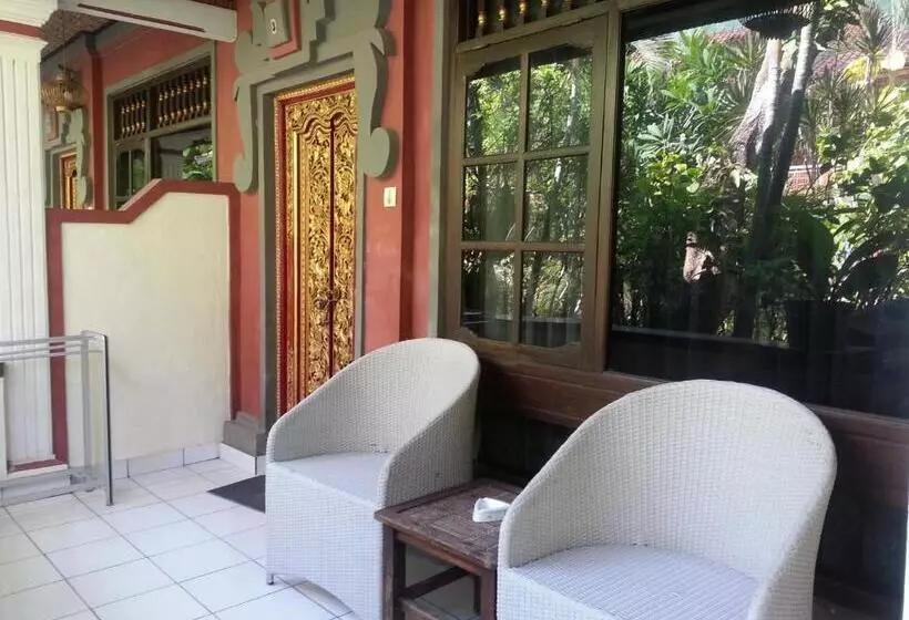 Dewa Bharata Bungalows Legian