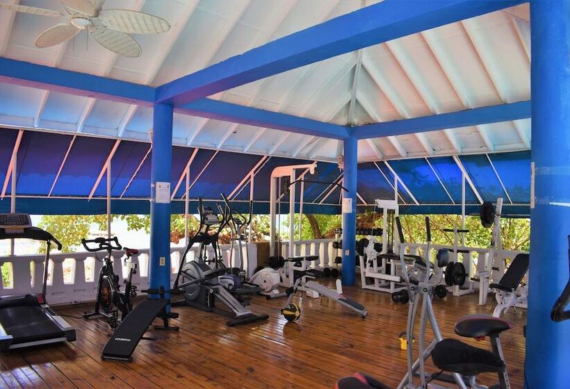 Franklyn D Resort & Spa All Inclusive