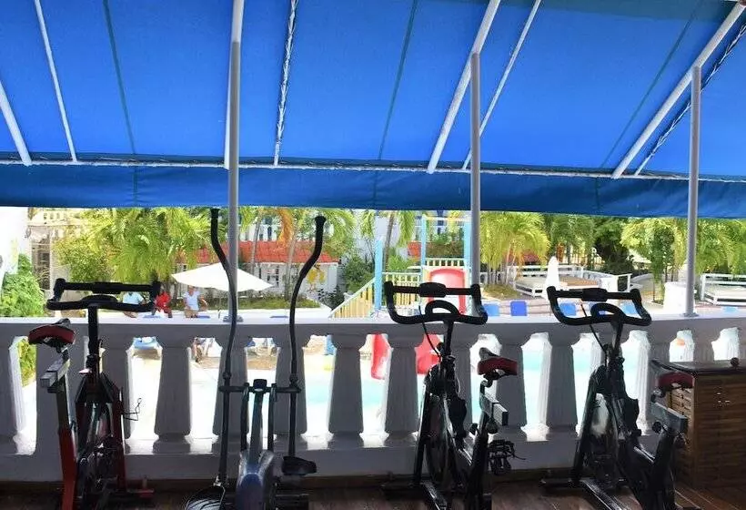 Franklyn D Resort & Spa All Inclusive