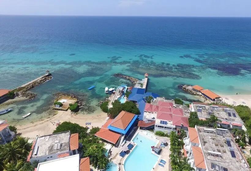 Franklyn D Resort & Spa All Inclusive