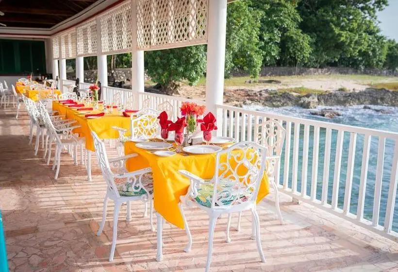 Franklyn D Resort & Spa All Inclusive