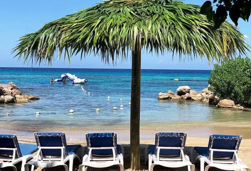 Franklyn D Resort & Spa All Inclusive