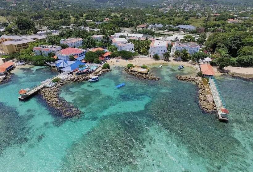 Franklyn D Resort & Spa All Inclusive
