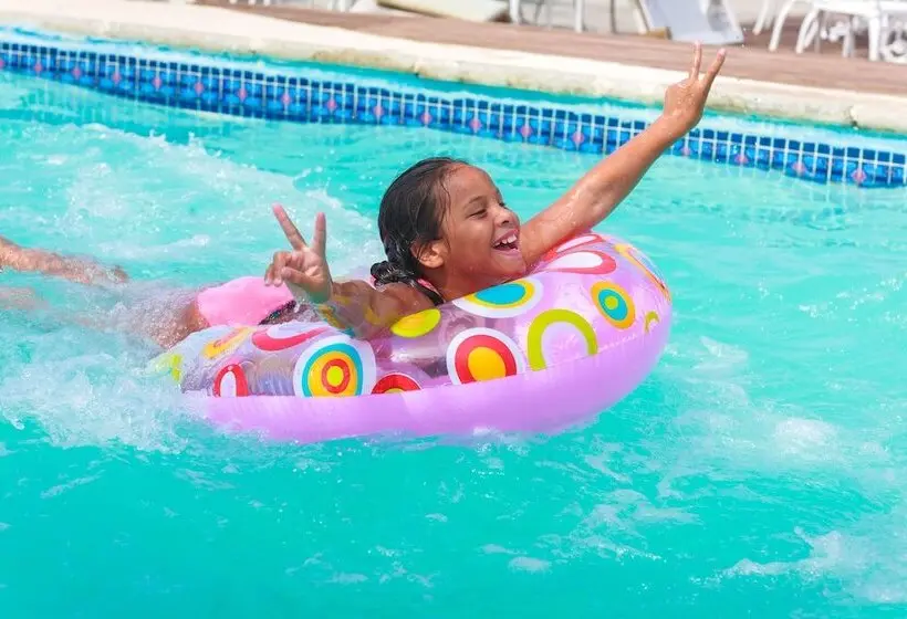 Franklyn D Resort & Spa All Inclusive