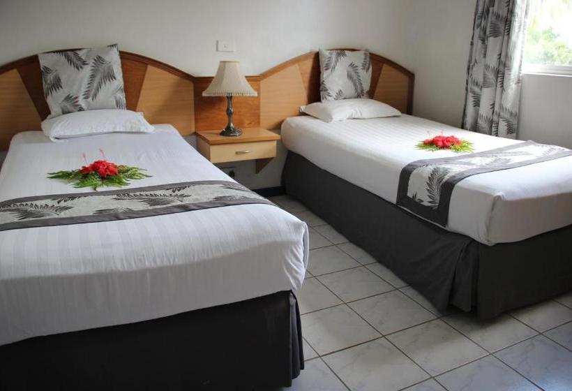 בית מלון כפרי Capricorn International