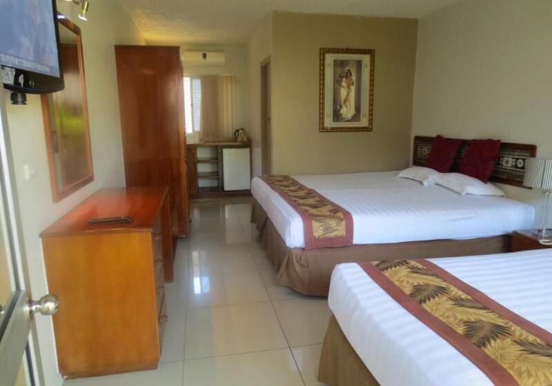 בית מלון כפרי Capricorn International