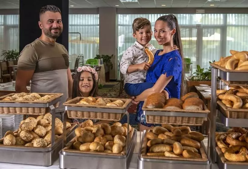 Hotel Hunguest Szeged Ex Forrás