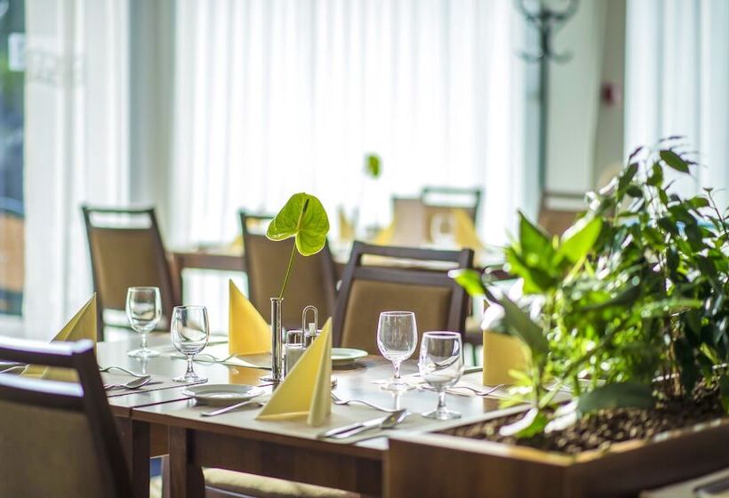 Hotel Hunguest Szeged Ex Forrás