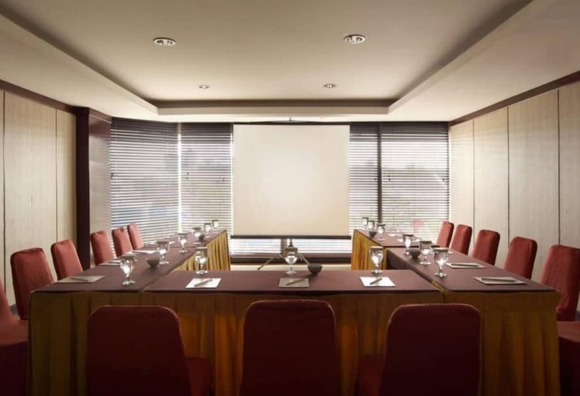 Hotel Santika Premiere Semarang