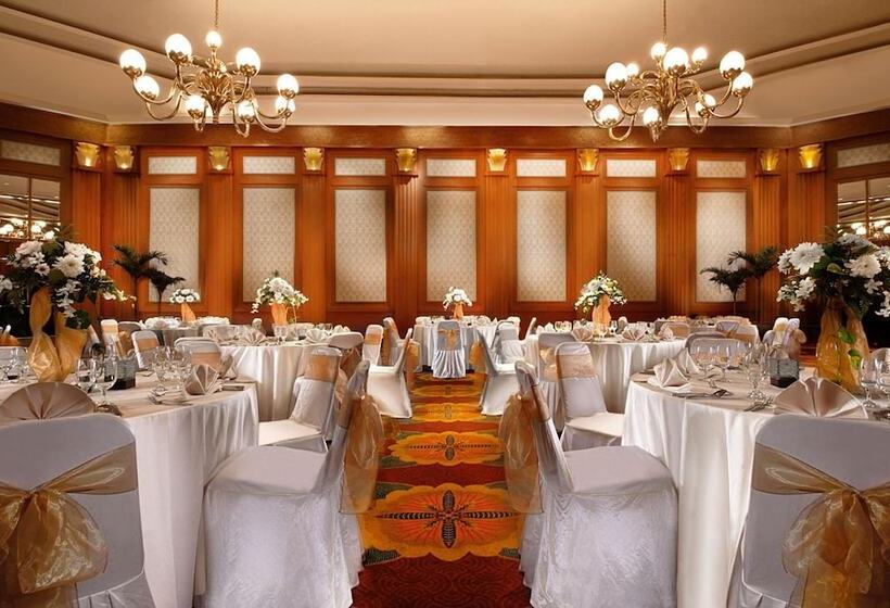 Hotel Santika Premiere Semarang