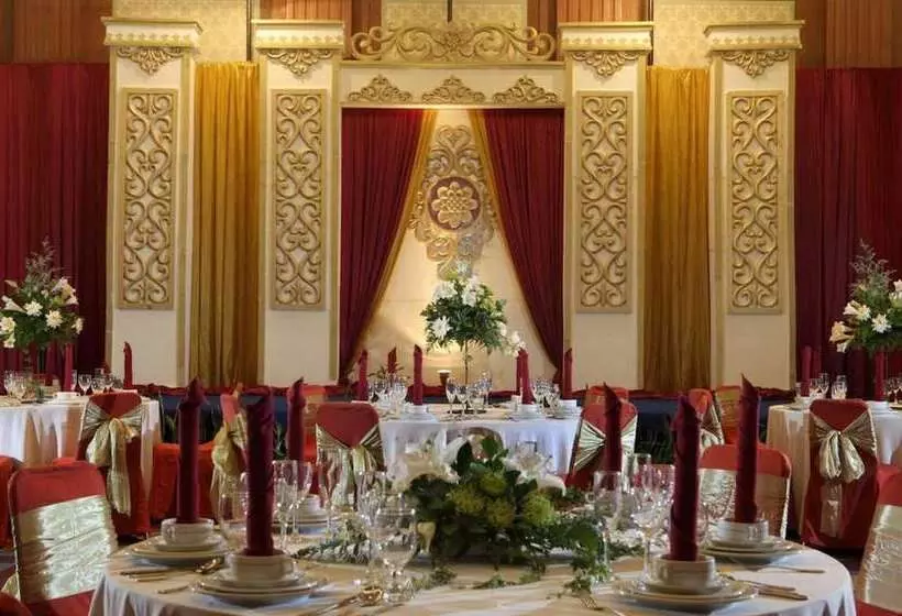 هتل Santika Premiere Semarang