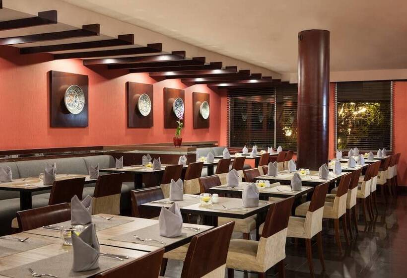 Hotel Santika Premiere Semarang