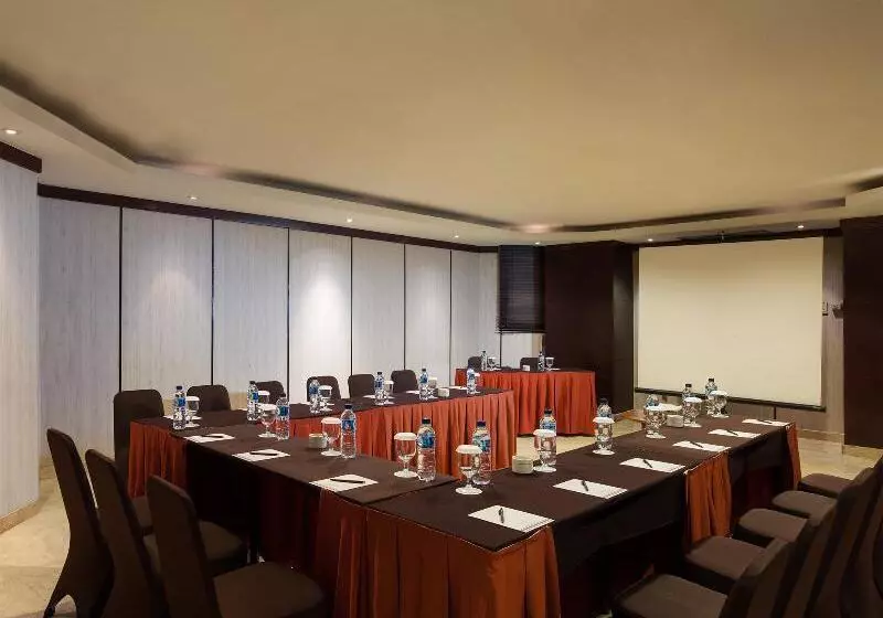 هتل Santika Premiere Semarang