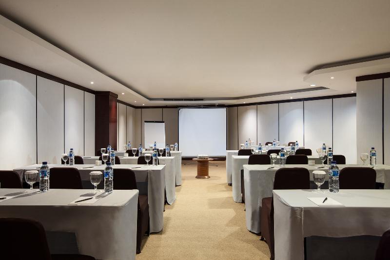 Hotel Santika Premiere Semarang