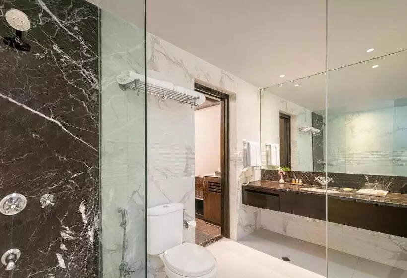 호텔 Shervani Hilltop Resort