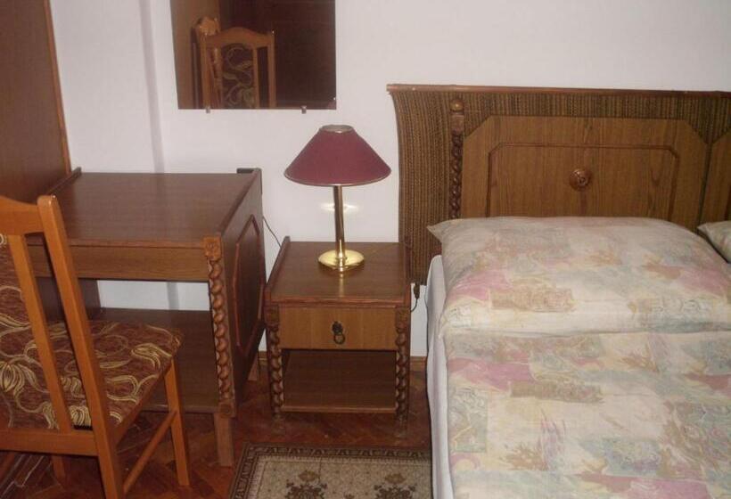 فندق Stop Panzio