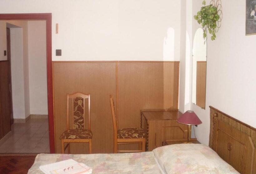 فندق Stop Panzio