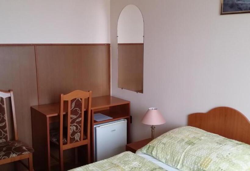 فندق Stop Panzio