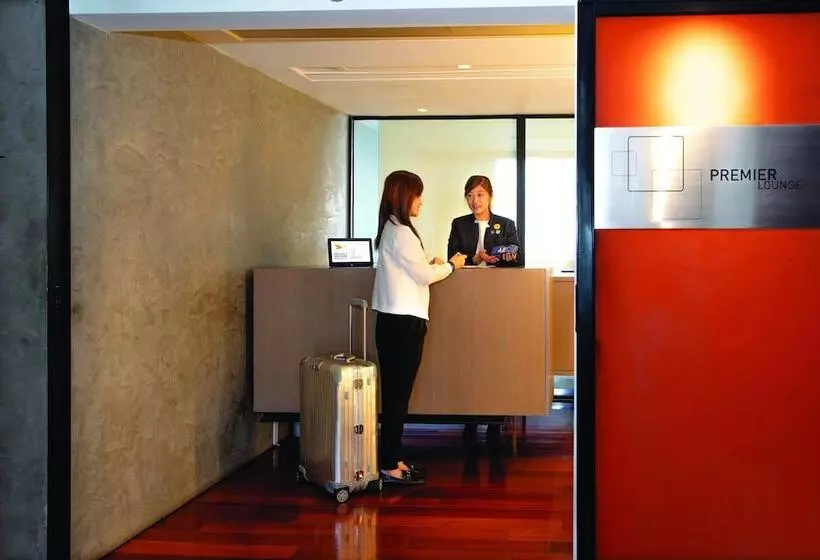 Novotel Century Hong Kong