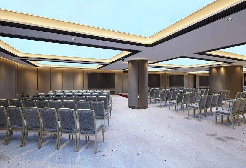 Novotel Century Hong Kong