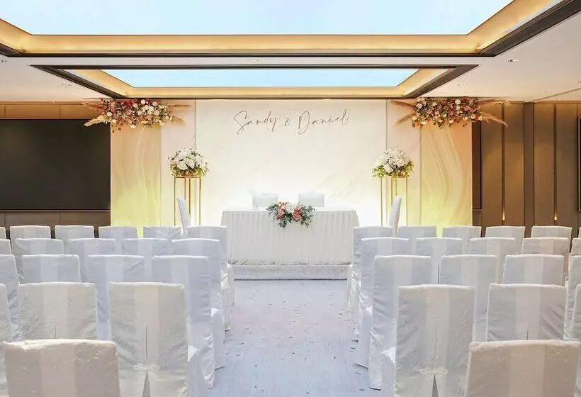 Novotel Century Hong Kong