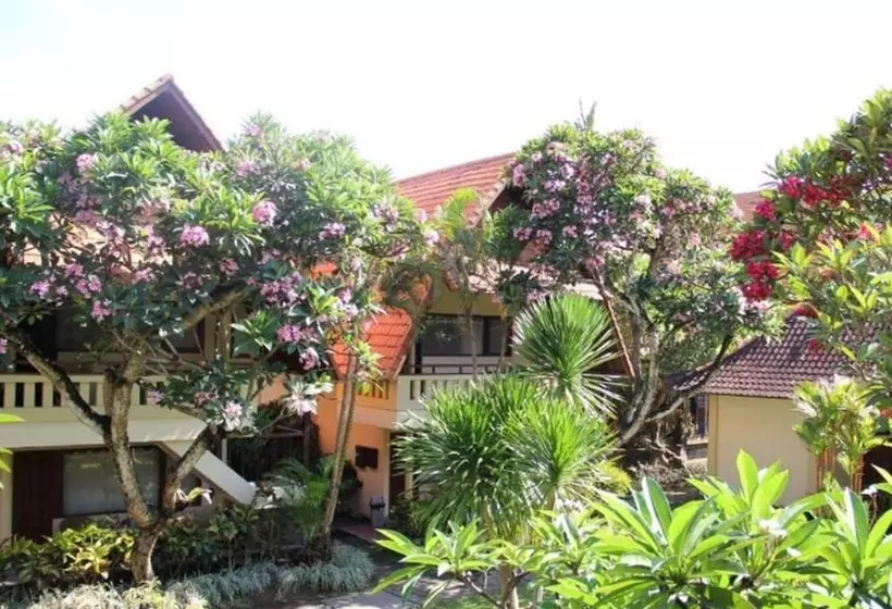 リゾートホテル Besakih Beach