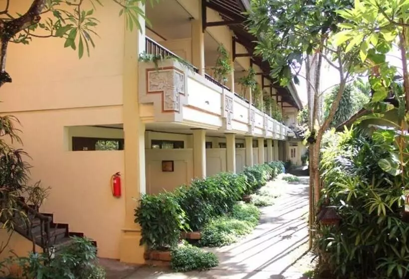 リゾートホテル Besakih Beach