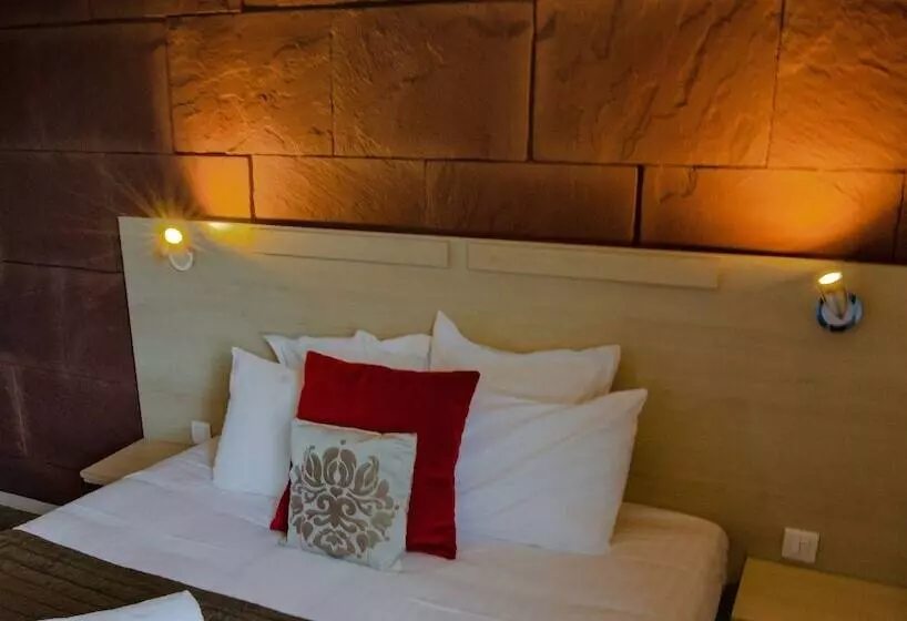 Hotel Au Grand Hôtel De Sarlat   Pavillon De Selves