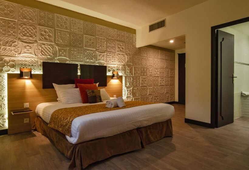 هتل Au Grand Hôtel De Sarlat   Pavillon De Selves