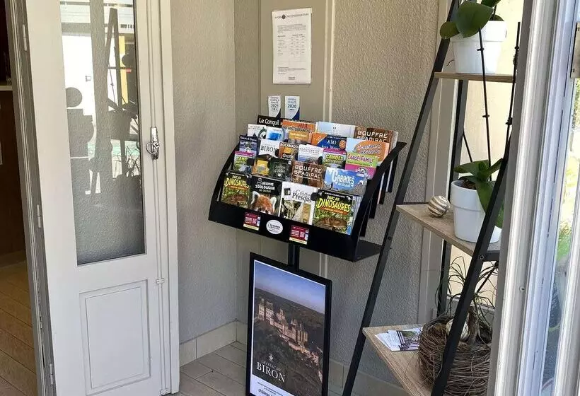 ホテル Campanile Cahors