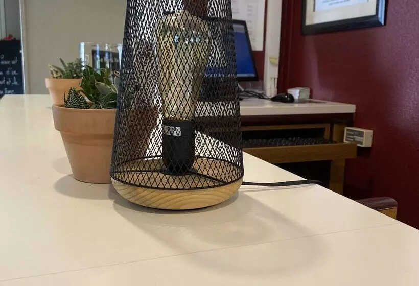 ホテル Campanile Cahors