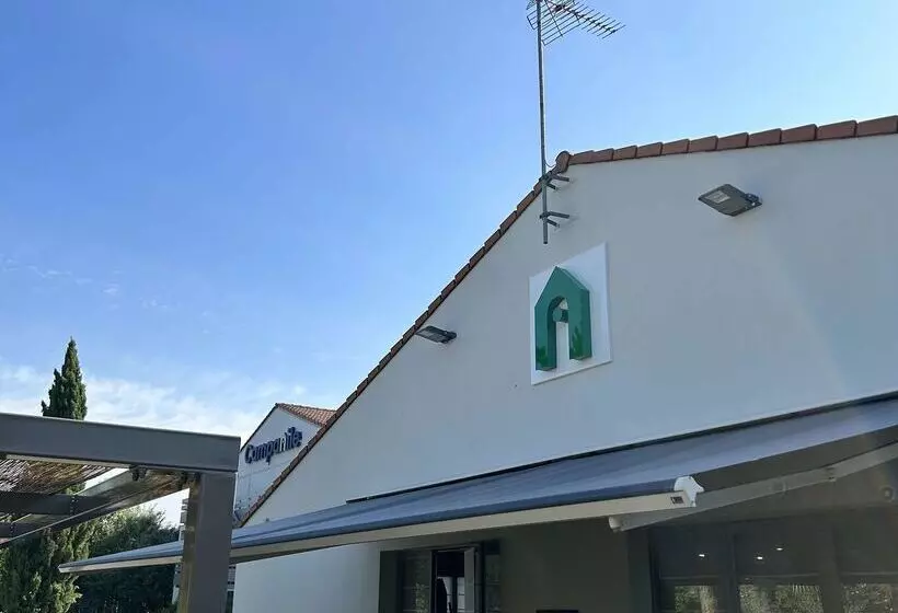 ホテル Campanile Cahors