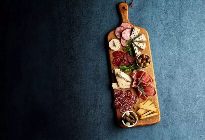 호텔 Campanile Nantes Saint Sébastien Sur Loire