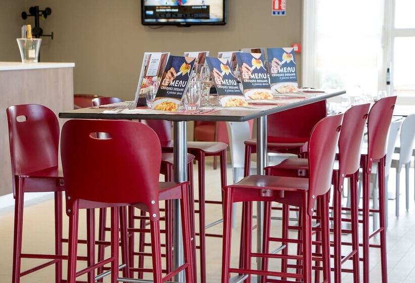 ホテル Campanile Nantes Saint Sébastien Sur Loire