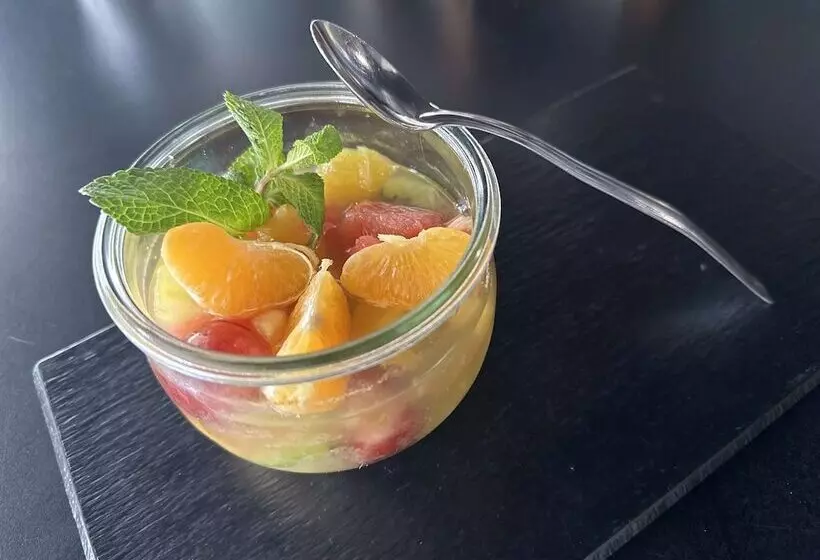 호텔 Campanile Nantes Saint Sébastien Sur Loire