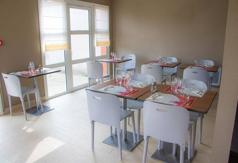 ホテル Campanile Nantes Saint Sébastien Sur Loire