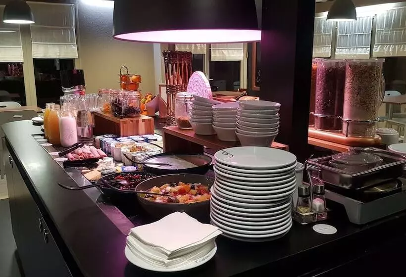 Hotel Campanile Saint Etienne Est  Saint Chamond