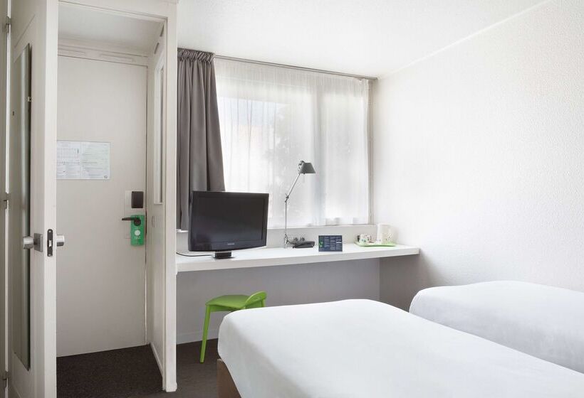 فندق Campanile Toulon  La Seyne Sur Mer  Sanary