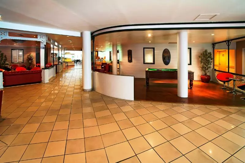 בית מלון כפרי Du Golf Rosny